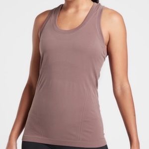 Athleta Women’s Momentum Seamless Workout Tank Medium